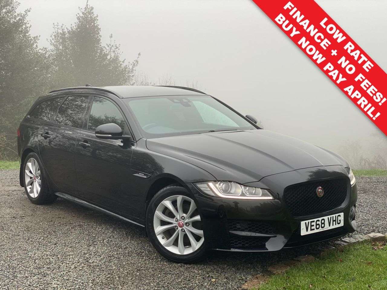 A 2018 JAGUAR XF 2.0i R-Sport GPF Sportbrake 5dr Petrol Auto Euro 6 (s/s) (250 ps) A 2018 JAGUAR XF 2.0i R-Sport GPF Sportbrake 5dr Petrol Auto Euro 6 (s/s) (250 ps)