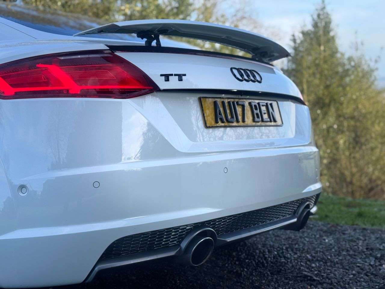 A 2017 AUDI TT 2.0 TFSI S line Coupe 3dr Petrol S Tronic Euro 6 (s/s) (230 ps) A 2017 AUDI TT 2.0 TFSI S line Coupe 3dr Petrol S Tronic Euro 6 (s/s) (230 ps)