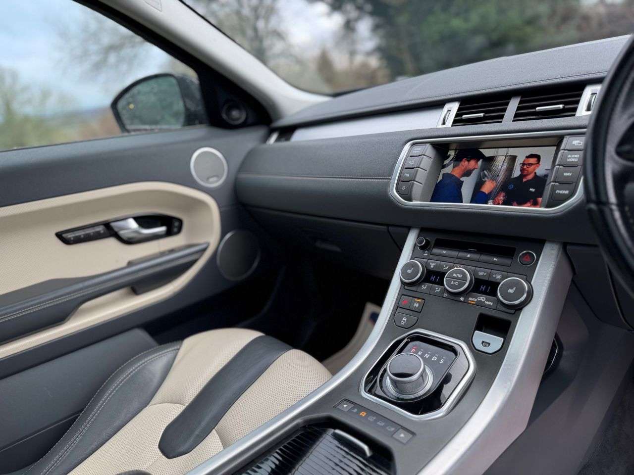 2015 LAND ROVER RANGE ROVER EVOQUE 2015 LAND ROVER RANGE ROVER EVOQUE