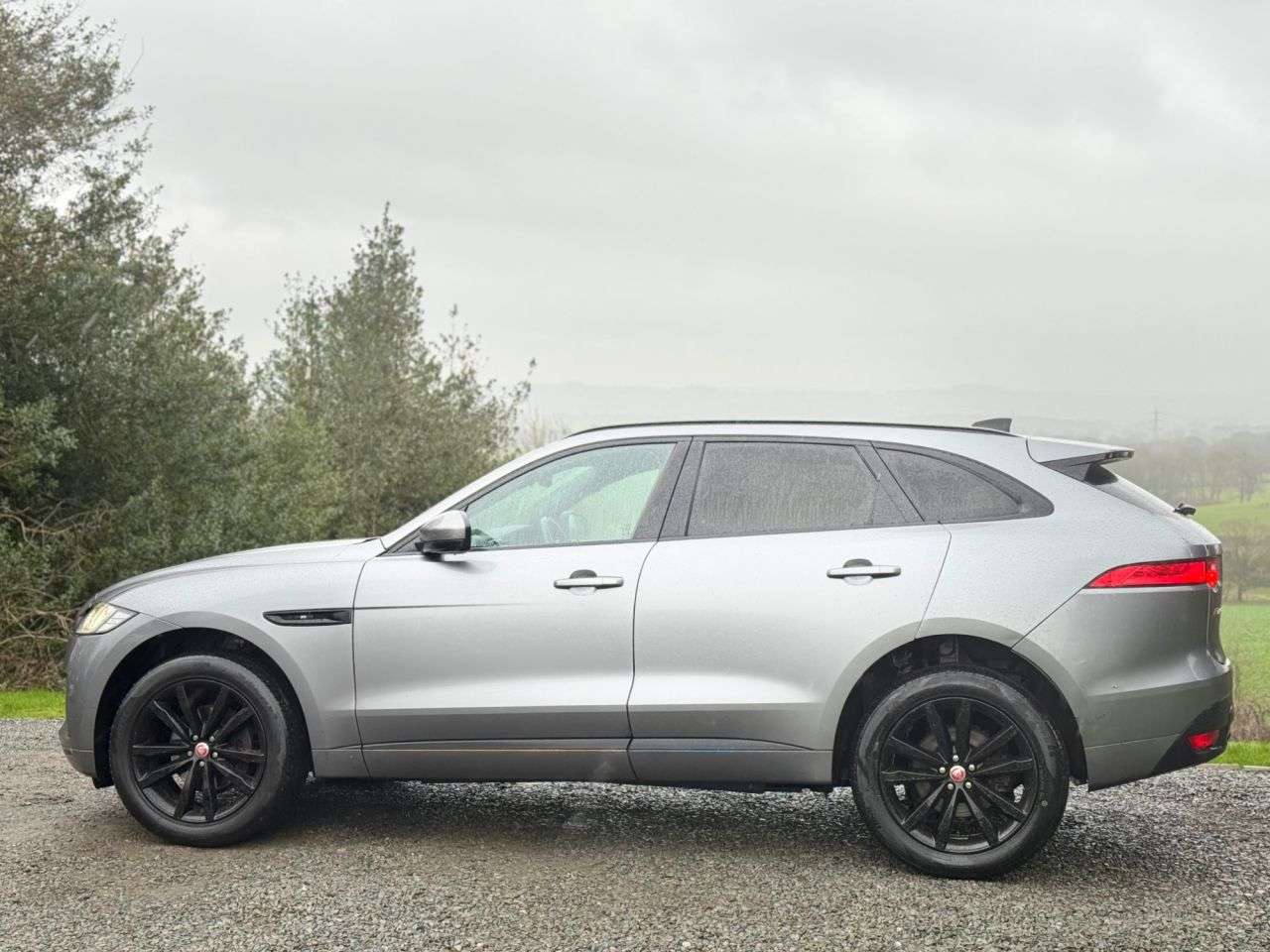 2019 JAGUAR F-PACE 2019 JAGUAR F-PACE