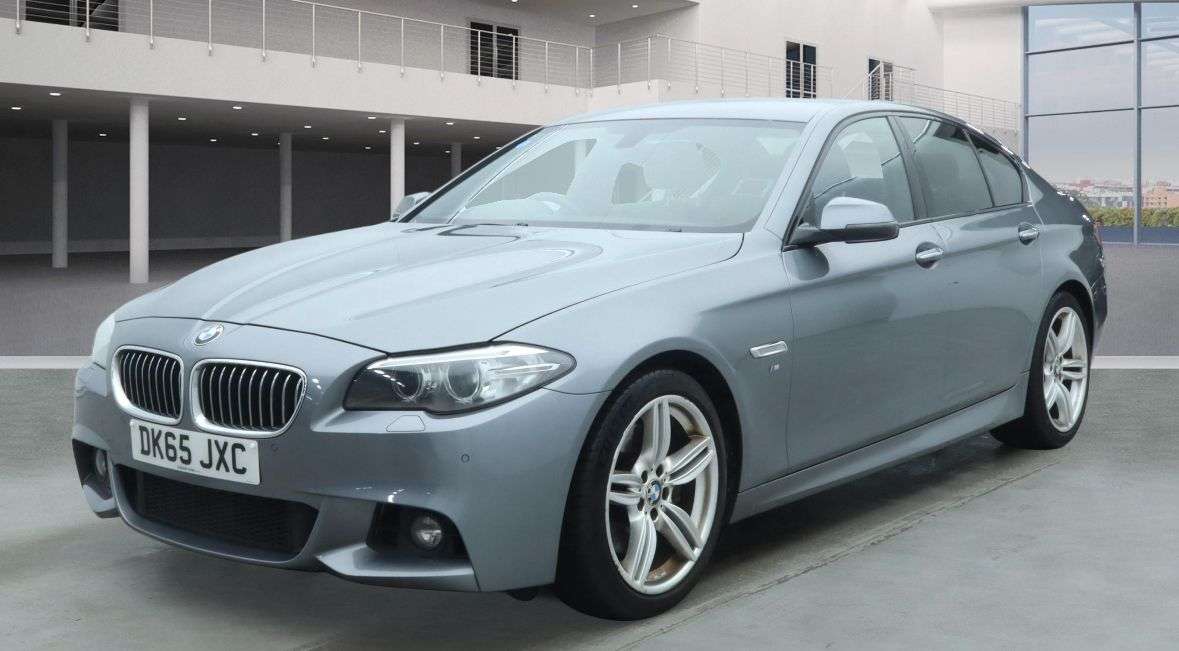 A 2015 BMW 5 SERIES 3.0 530d M Sport Saloon 4dr Diesel Auto Euro 6 (s/s) (258 ps) A 2015 BMW 5 SERIES 3.0 530d M Sport Saloon 4dr Diesel Auto Euro 6 (s/s) (258 ps)