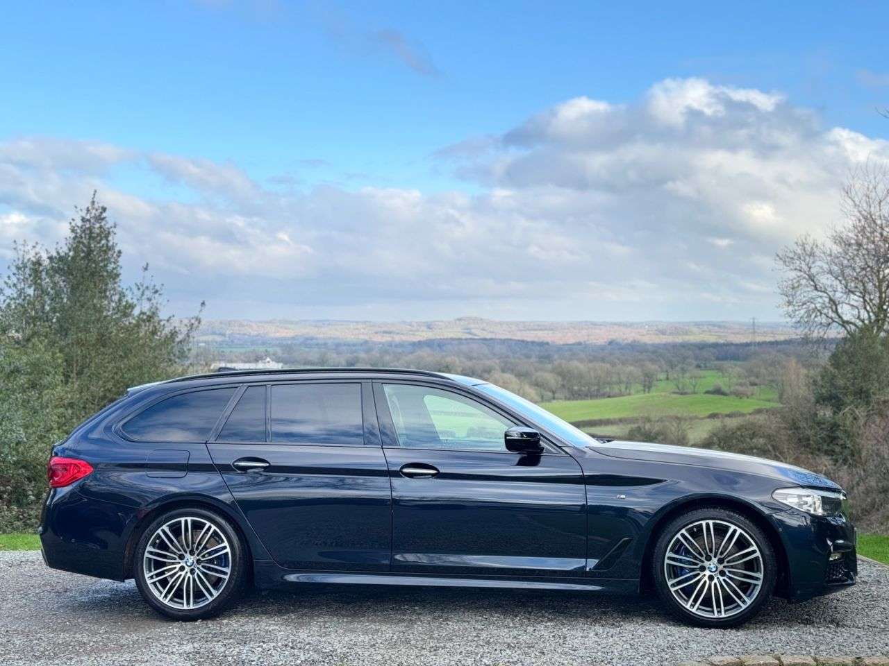 2017 BMW 5 SERIES 2017 BMW 5 SERIES