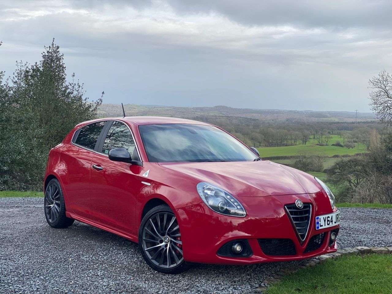 A 2015 ALFA ROMEO GIULIETTA 1750 TBi Quadrifoglio Verde Hatchback 5dr Petrol TCT Euro 6 (s/s) (240 bhp) A 2015 ALFA ROMEO GIULIETTA 1750 TBi Quadrifoglio Verde Hatchback 5dr Petrol TCT Euro 6 (s/s) (240 bhp)