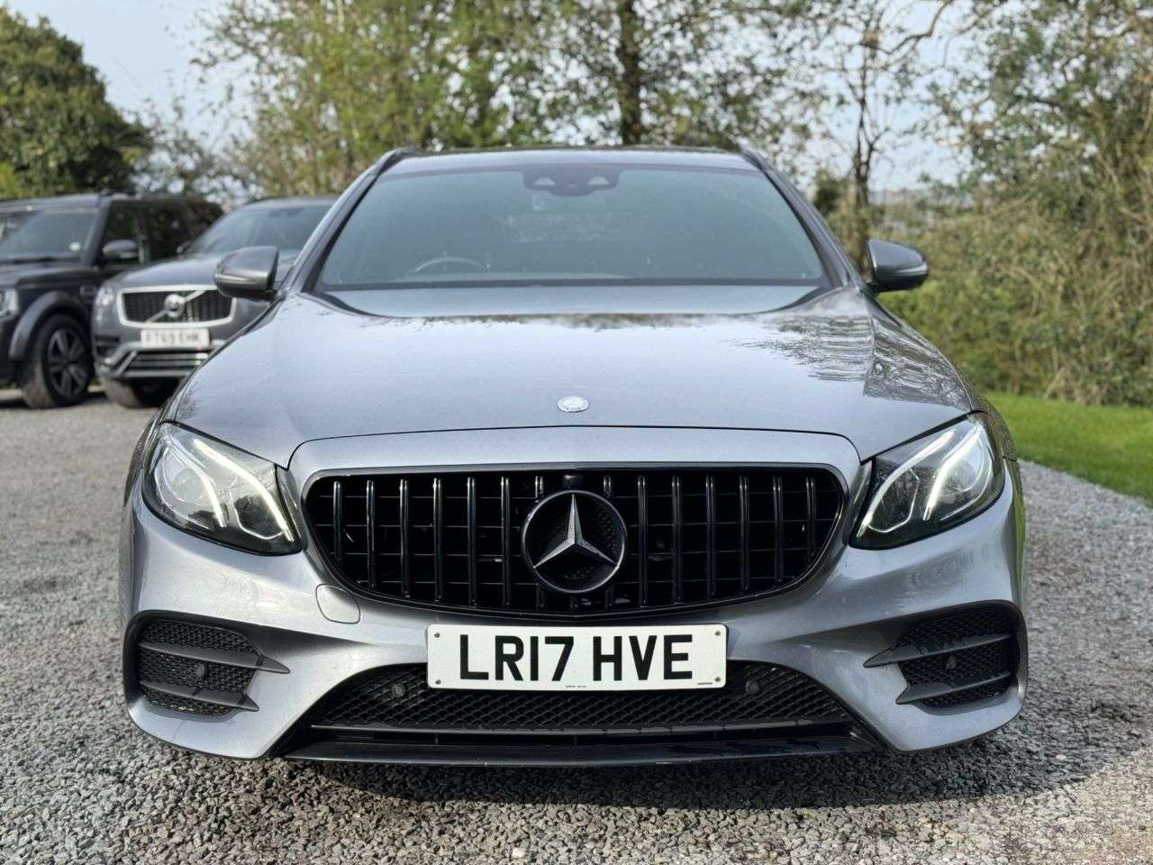 A 2017 MERCEDES-BENZ E-CLASS 2.0 E220d AMG Line Estate 5dr Diesel G-Tronic+ Euro 6 (s/s) (194 ps) ` A 2017 MERCEDES-BENZ E-CLASS 2.0 E220d AMG Line Estate 5dr Diesel G-Tronic+ Euro 6 (s/s) (194 ps) `