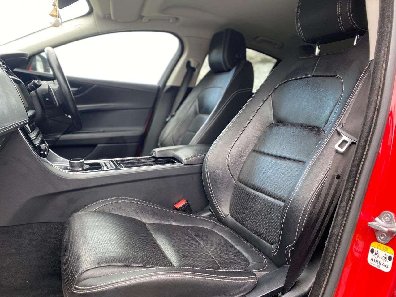 2018 JAGUAR XE 2018 JAGUAR XE