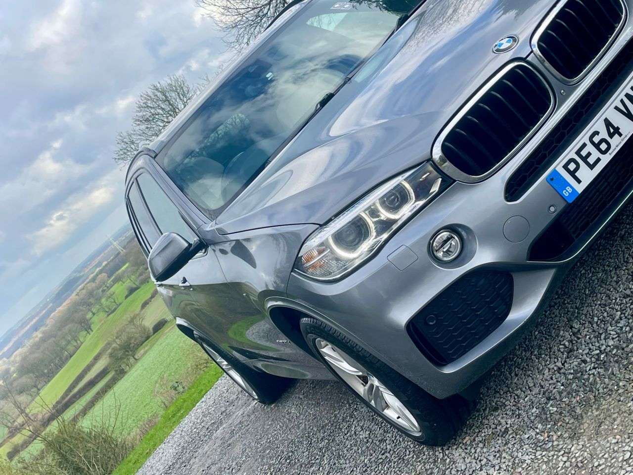 A 2014 BMW X5 3.0 30d M Sport SUV 5dr Diesel Auto xDrive Euro 6 (s/s) (258 ps) A 2014 BMW X5 3.0 30d M Sport SUV 5dr Diesel Auto xDrive Euro 6 (s/s) (258 ps)