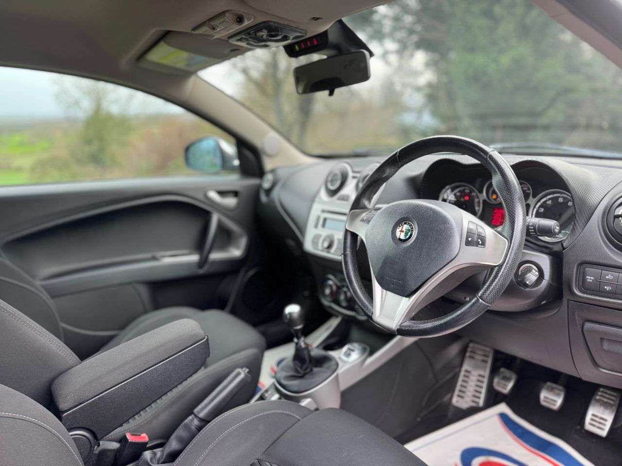 2011 ALFA ROMEO MITO 2011 ALFA ROMEO MITO