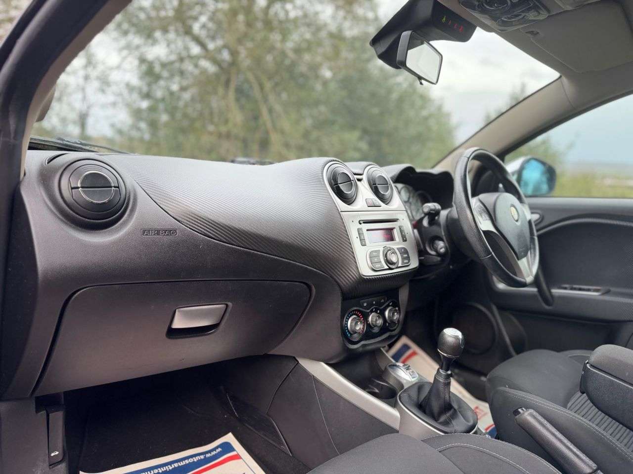 2011 ALFA ROMEO MITO 2011 ALFA ROMEO MITO