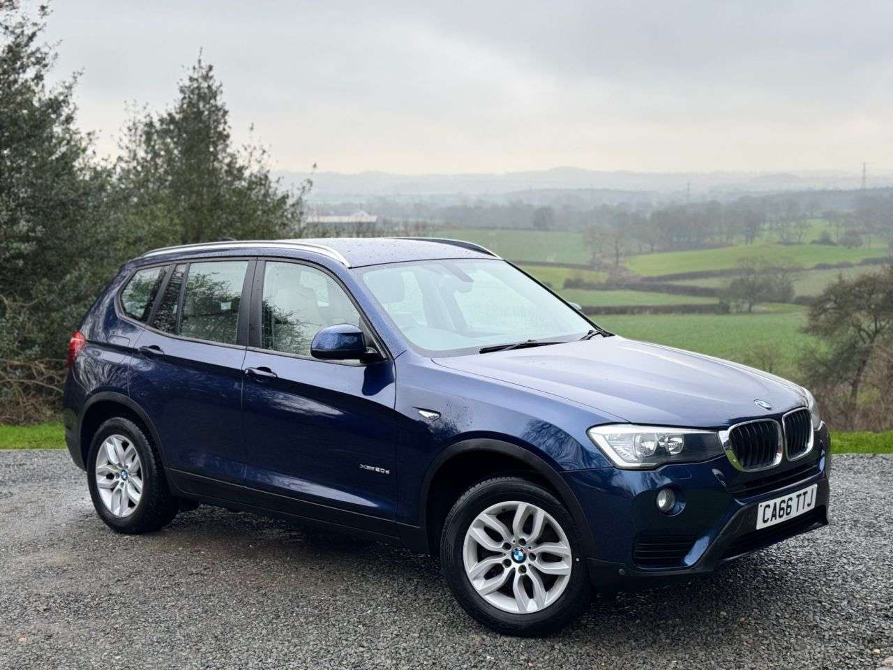 A 2017 BMW X3 2.0 20d SE SUV 5dr Diesel Auto xDrive Euro 6 (s/s) (190 ps) A 2017 BMW X3 2.0 20d SE SUV 5dr Diesel Auto xDrive Euro 6 (s/s) (190 ps)