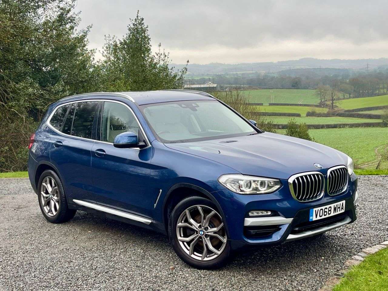 A 2018 BMW X3 2.0 20d xLine SUV 5dr Diesel Auto xDrive Euro 6 (s/s) (190 ps) A 2018 BMW X3 2.0 20d xLine SUV 5dr Diesel Auto xDrive Euro 6 (s/s) (190 ps)