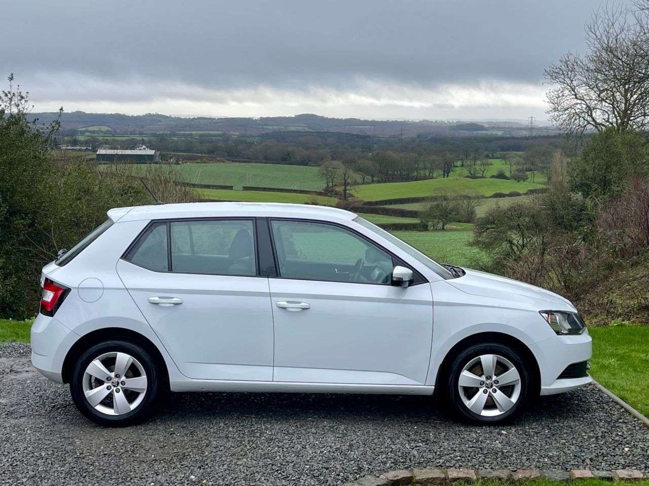 2017 SKODA FABIA 2017 SKODA FABIA