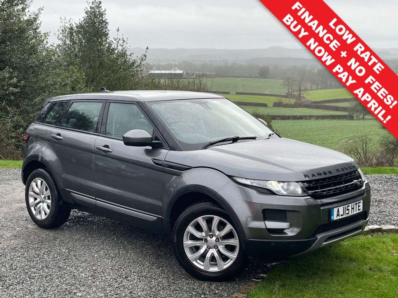 A 2015 LAND ROVER RANGE ROVER EVOQUE 2.2 SD4 Pure Tech SUV 5dr Diesel Auto 4WD Euro 5 (s/s) (190 ps) A 2015 LAND ROVER RANGE ROVER EVOQUE 2.2 SD4 Pure Tech SUV 5dr Diesel Auto 4WD Euro 5 (s/s) (190 ps)