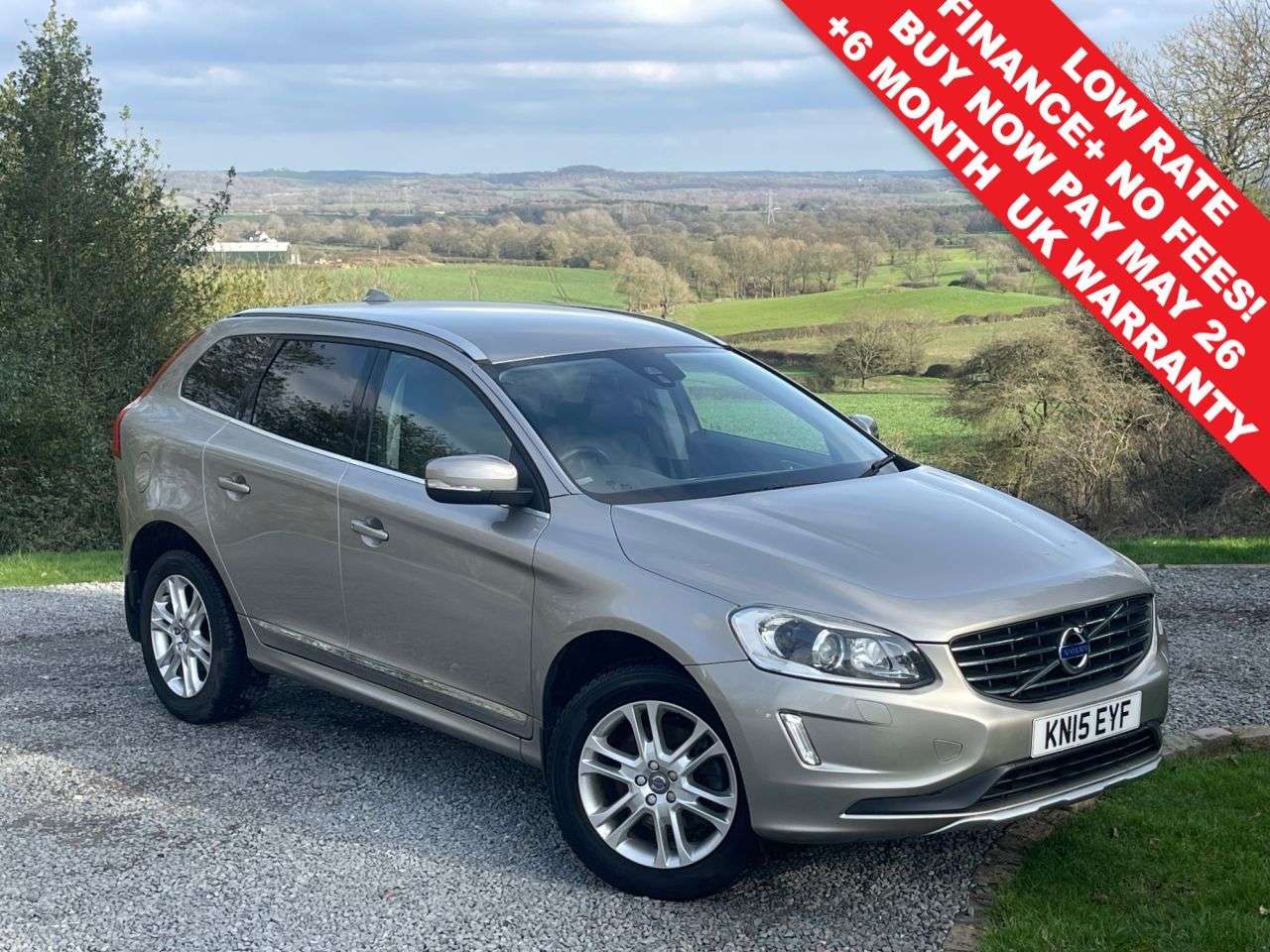 A 2015 VOLVO XC60 2.4 D5 SE Lux Nav SUV 5dr Diesel Geartronic AWD Euro 5 (215 ps) A 2015 VOLVO XC60 2.4 D5 SE Lux Nav SUV 5dr Diesel Geartronic AWD Euro 5 (215 ps)