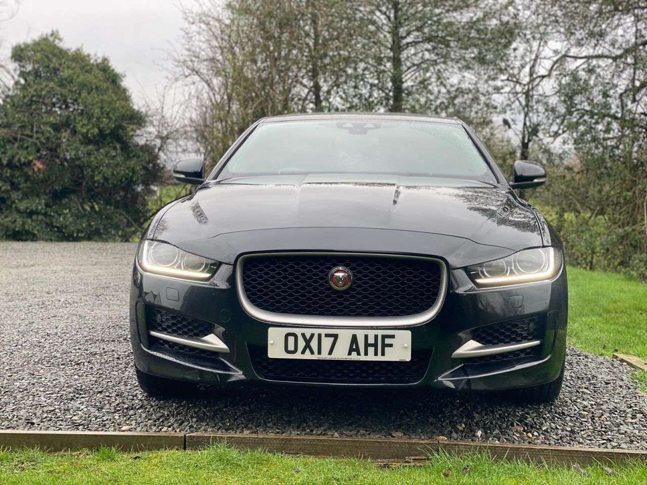 A 2017 JAGUAR XE 2.0d R-Sport Saloon 4dr Diesel Auto AWD Euro 6 (s/s) (240 ps) A 2017 JAGUAR XE 2.0d R-Sport Saloon 4dr Diesel Auto AWD Euro 6 (s/s) (240 ps)