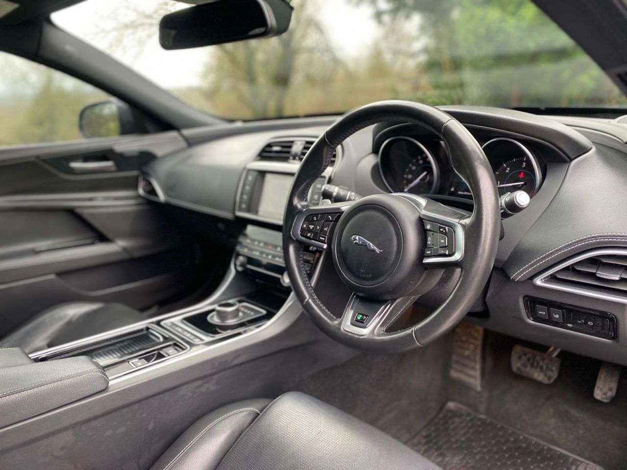 2017 JAGUAR XE 2017 JAGUAR XE