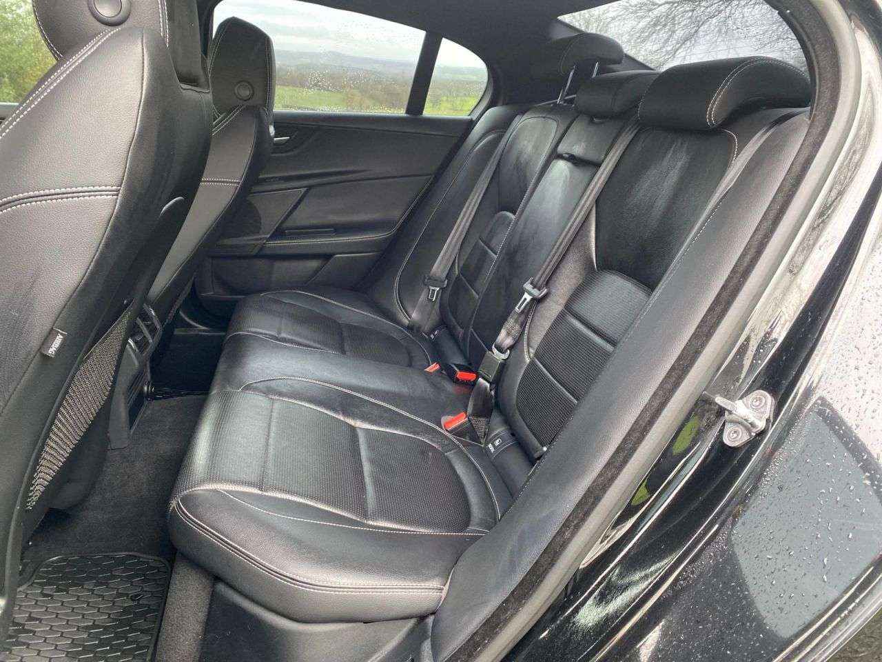 2017 JAGUAR XE 2017 JAGUAR XE