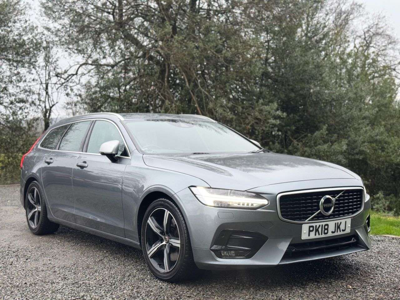 2018 VOLVO V90 2018 VOLVO V90