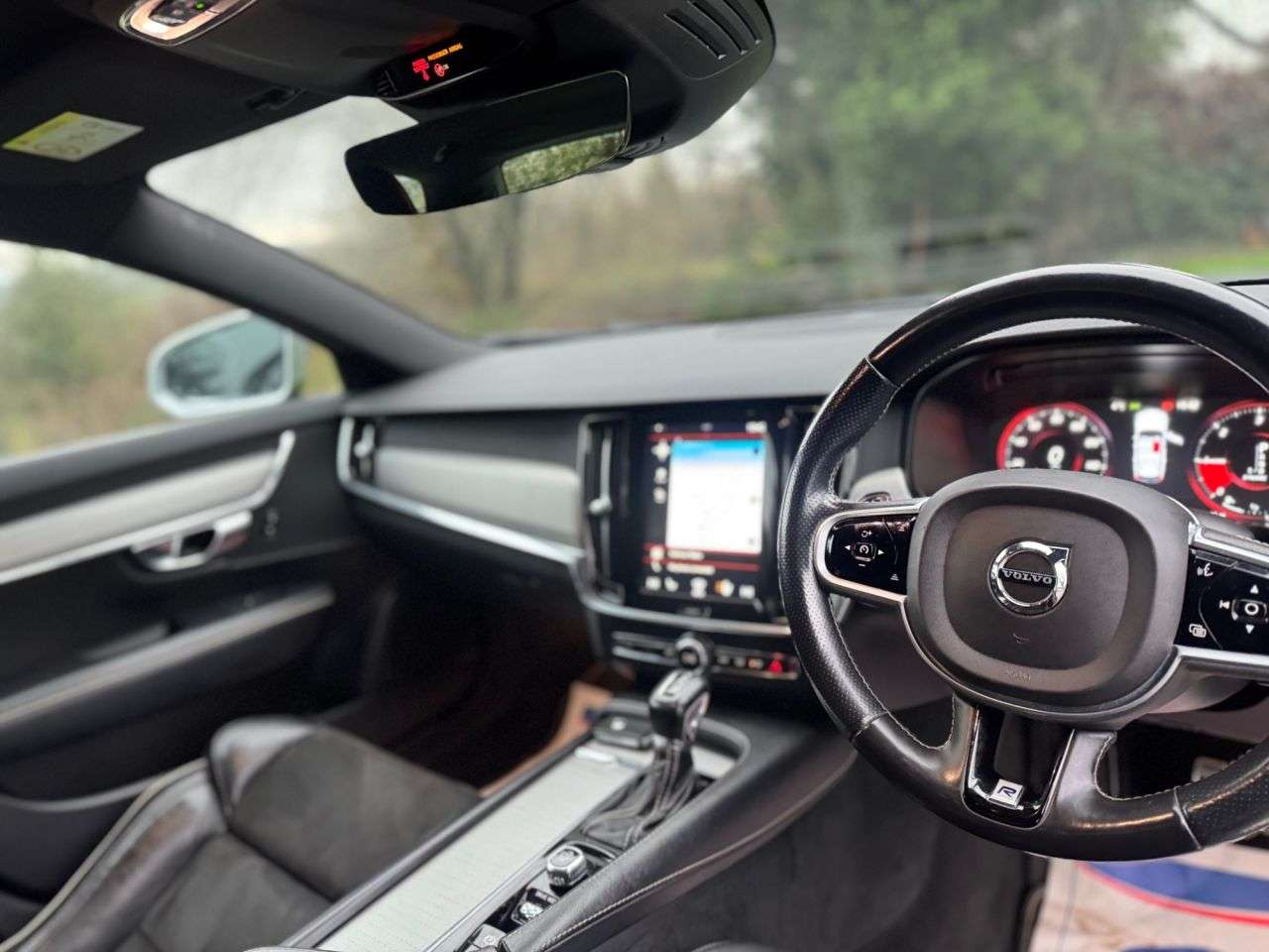 2018 VOLVO V90 2018 VOLVO V90