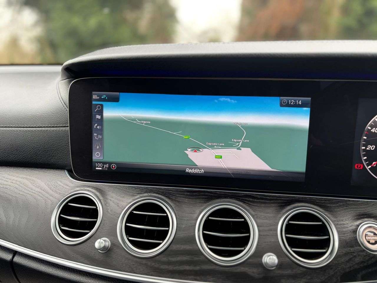 A 2017 MERCEDES-BENZ E-CLASS 2.0 E220d AMG Line (Premium) Estate 5dr Diesel G-Tronic+ Euro 6 (s/s) (194 A 2017 MERCEDES-BENZ E-CLASS 2.0 E220d AMG Line (Premium) Estate 5dr Diesel G-Tronic+ Euro 6 (s/s) (194