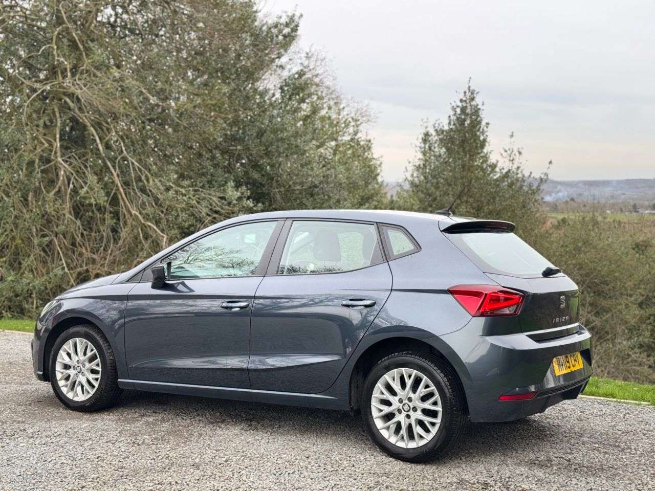 A 2019 SEAT IBIZA 1.0 MPI SE Technology Hatchback 5dr Petrol Manual Euro 6 (s/s) GPF (80 ps) A 2019 SEAT IBIZA 1.0 MPI SE Technology Hatchback 5dr Petrol Manual Euro 6 (s/s) GPF (80 ps)