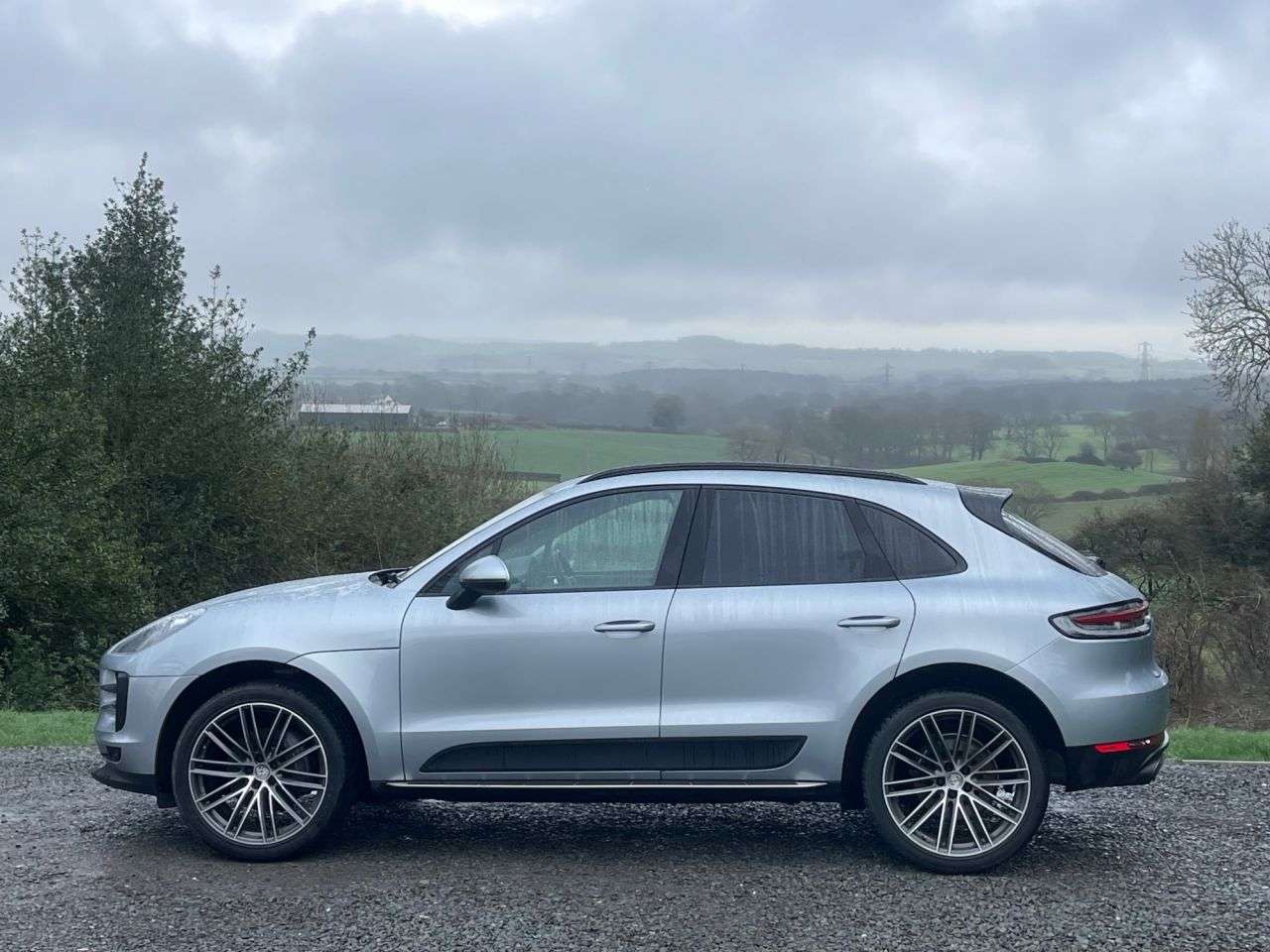 2018 PORSCHE MACAN 2018 PORSCHE MACAN