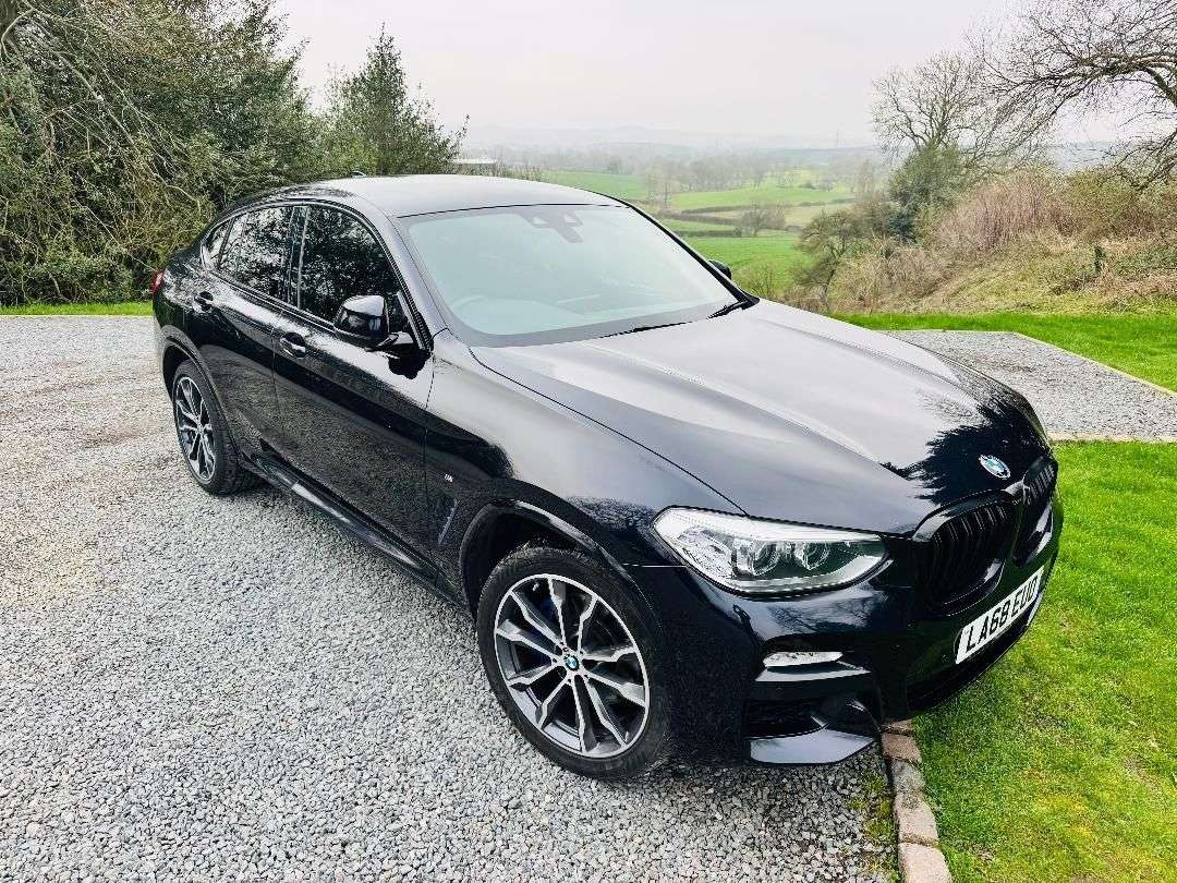 A 2019 BMW X4 3.0 30d M Sport SUV 5dr Diesel Auto xDrive Euro 6 (s/s) (265 ps) A 2019 BMW X4 3.0 30d M Sport SUV 5dr Diesel Auto xDrive Euro 6 (s/s) (265 ps)