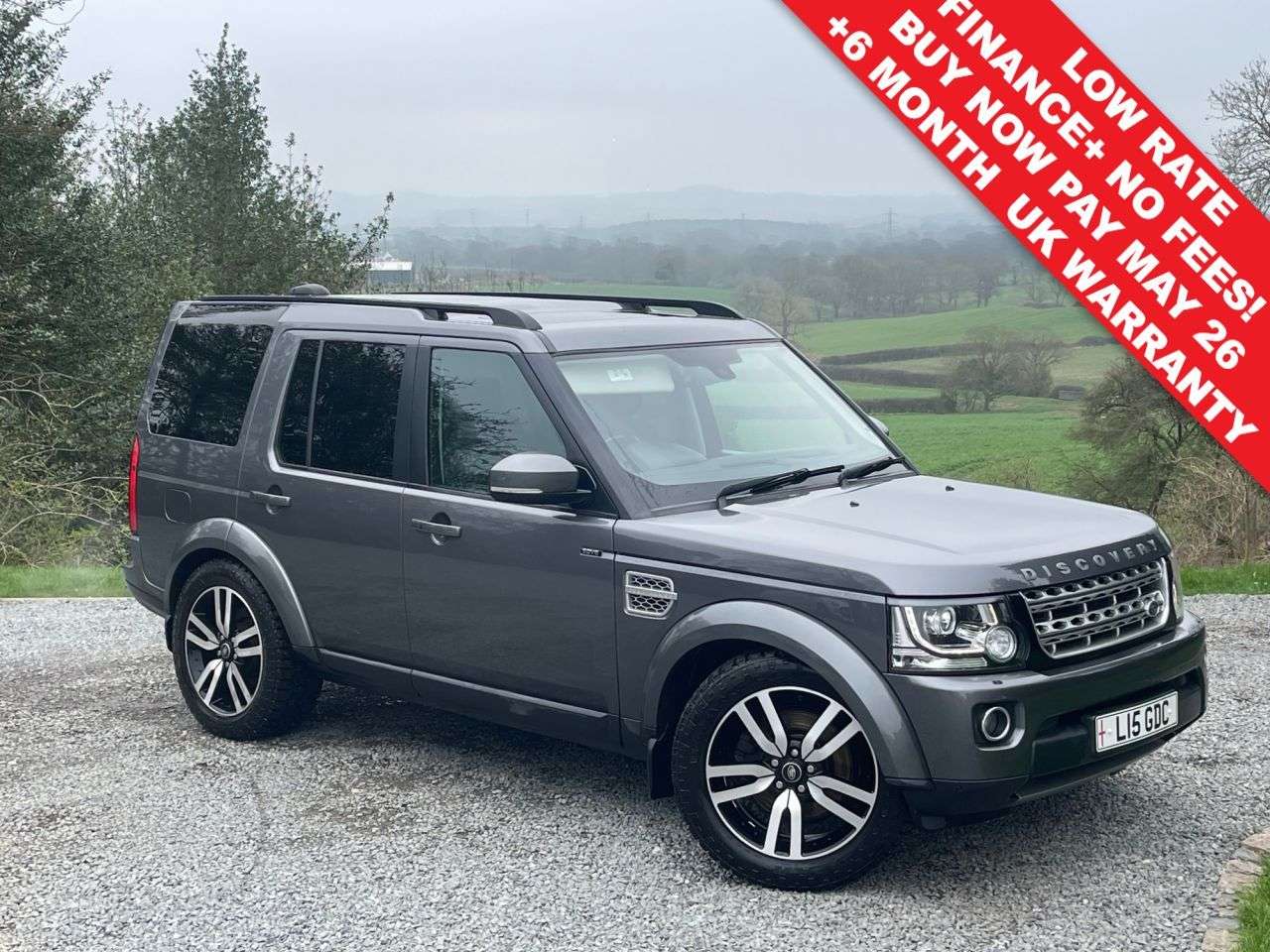 A 2018 LAND ROVER DISCOVERY 4 3.0 SD V6 HSE Luxury SUV 5dr Diesel Auto 4WD Euro 6 (s/s) (256 bhp) A 2018 LAND ROVER DISCOVERY 4 3.0 SD V6 HSE Luxury SUV 5dr Diesel Auto 4WD Euro 6 (s/s) (256 bhp)