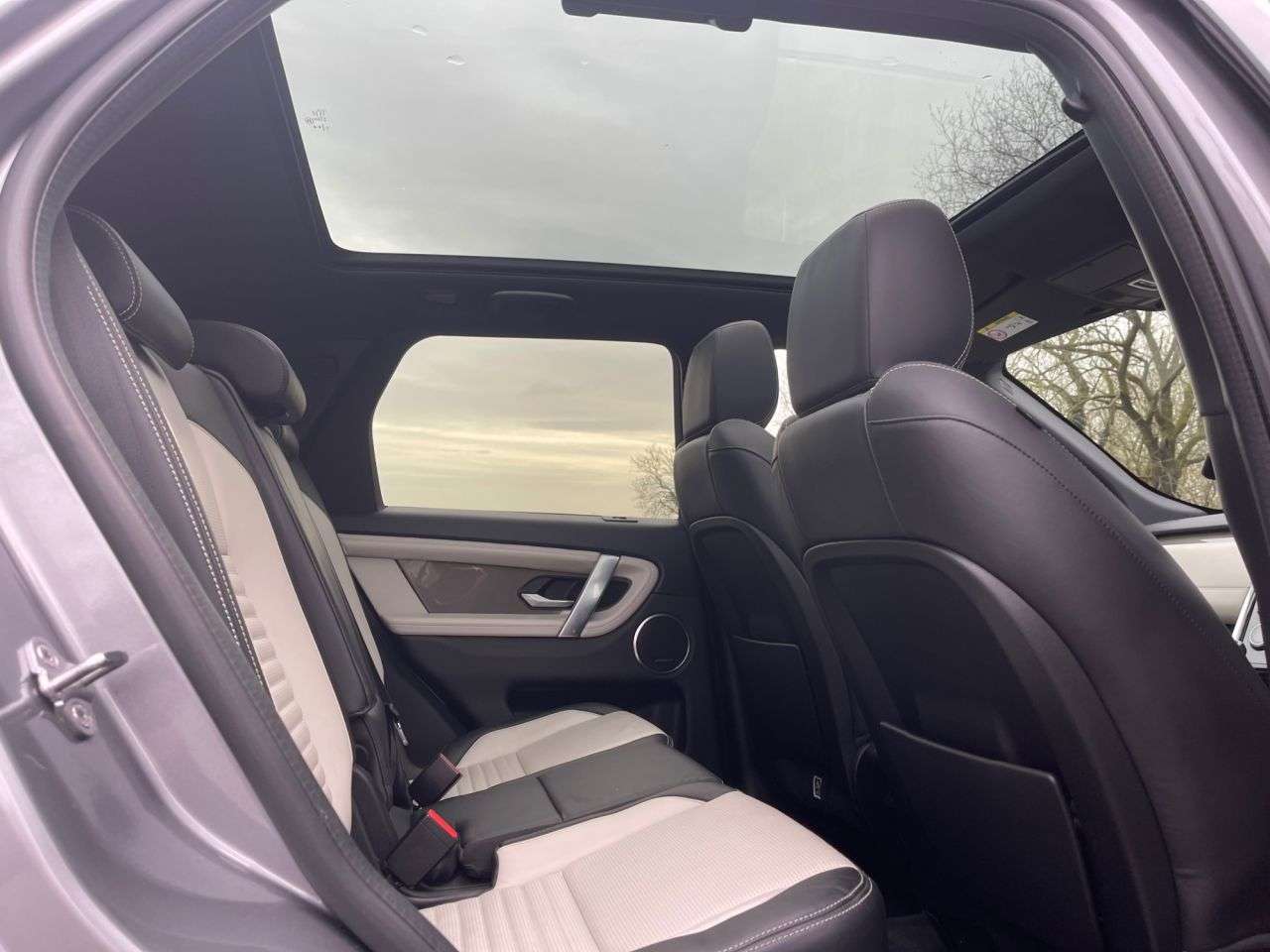 2019 LAND ROVER DISCOVERY SPORT 2019 LAND ROVER DISCOVERY SPORT