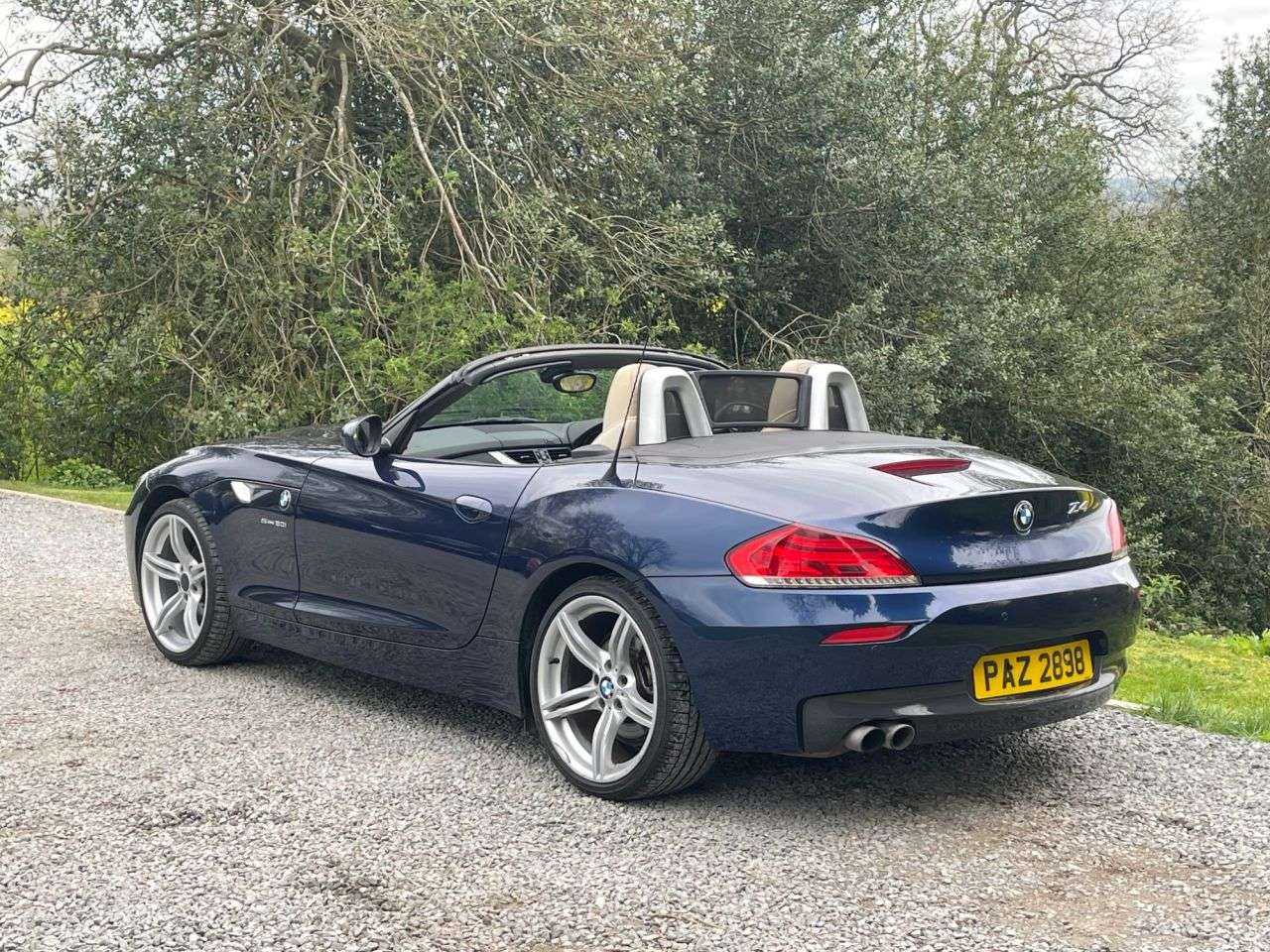 A 2012 BMW Z4 2.0 20i M Sport Convertible 2dr Petrol Manual sDrive Euro 5 (s/s) (184 ps) A 2012 BMW Z4 2.0 20i M Sport Convertible 2dr Petrol Manual sDrive Euro 5 (s/s) (184 ps)
