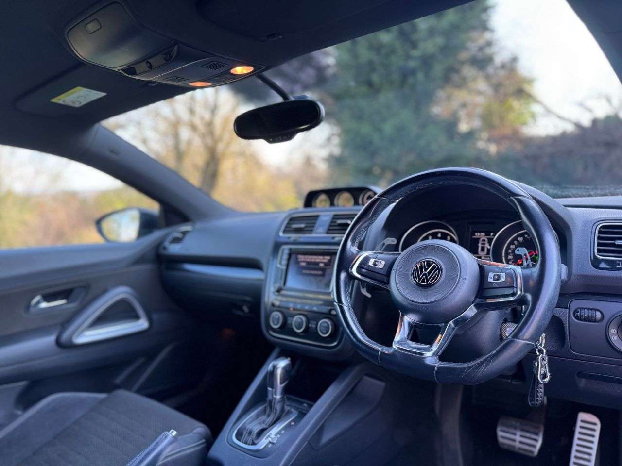 A 2017 VOLKSWAGEN SCIROCCO 2.0 TSI GT Hatchback 3dr Petrol DSG Euro 6 (s/s) (180 ps) A 2017 VOLKSWAGEN SCIROCCO 2.0 TSI GT Hatchback 3dr Petrol DSG Euro 6 (s/s) (180 ps)