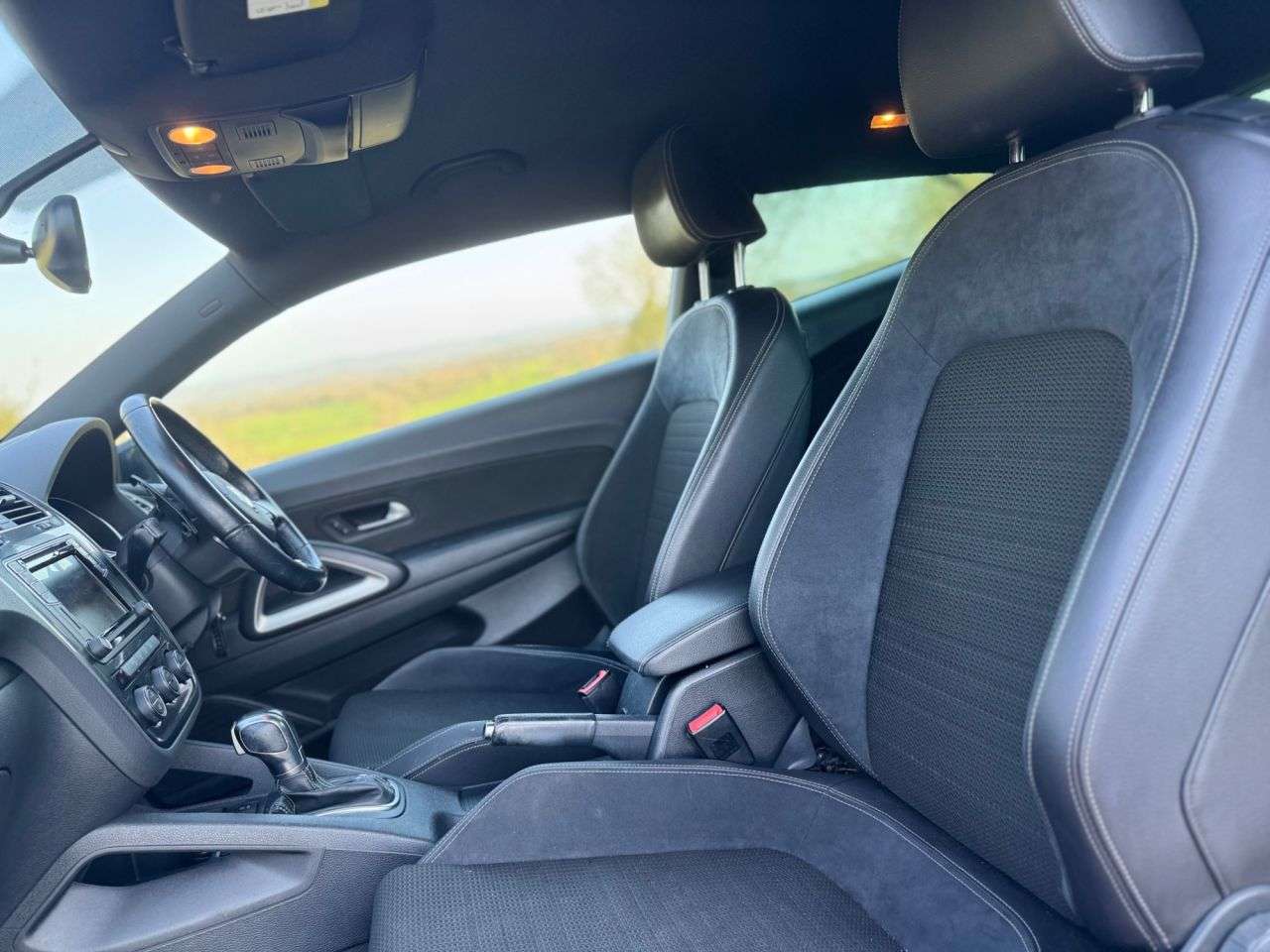 A 2017 VOLKSWAGEN SCIROCCO 2.0 TSI GT Hatchback 3dr Petrol DSG Euro 6 (s/s) (180 ps) A 2017 VOLKSWAGEN SCIROCCO 2.0 TSI GT Hatchback 3dr Petrol DSG Euro 6 (s/s) (180 ps)