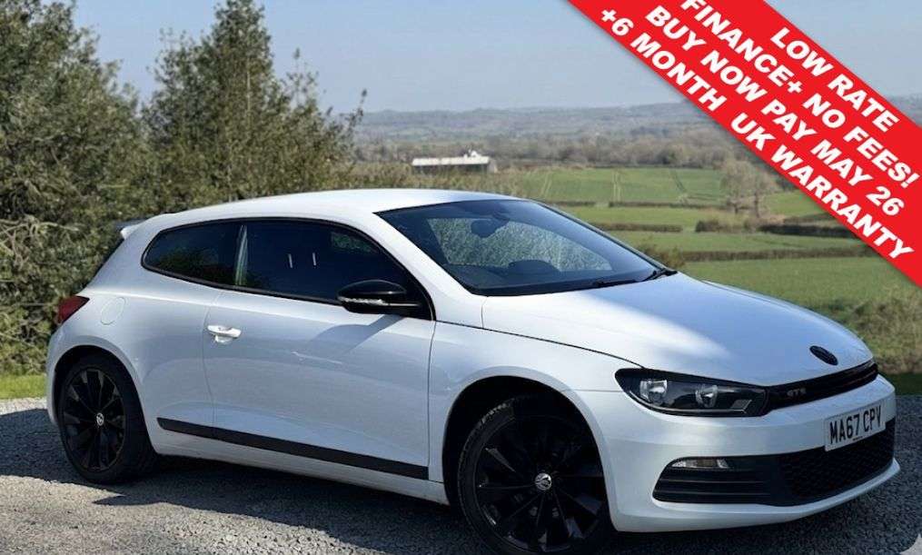A 2017 VOLKSWAGEN SCIROCCO 2.0 TSI GT Hatchback 3dr Petrol DSG Euro 6 (s/s) (180 ps) A 2017 VOLKSWAGEN SCIROCCO 2.0 TSI GT Hatchback 3dr Petrol DSG Euro 6 (s/s) (180 ps)