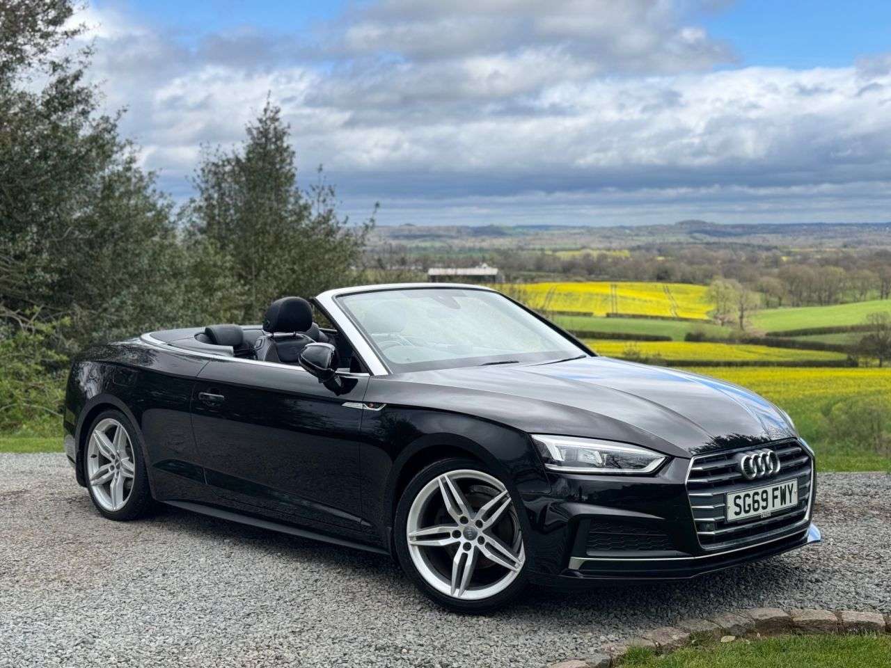 A 2019 AUDI A5 CABRIOLET 2.0 TFSI 40 S line Convertible 2dr Petrol S Tronic Euro 6 (s/s) (190 ps) A 2019 AUDI A5 CABRIOLET 2.0 TFSI 40 S line Convertible 2dr Petrol S Tronic Euro 6 (s/s) (190 ps)