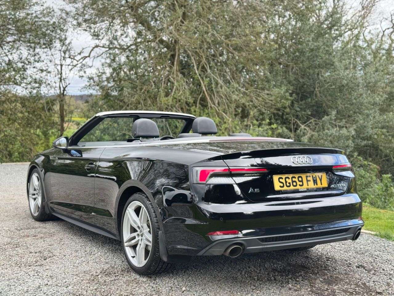 A 2019 AUDI A5 CABRIOLET 2.0 TFSI 40 S line Convertible 2dr Petrol S Tronic Euro 6 (s/s) (190 ps) A 2019 AUDI A5 CABRIOLET 2.0 TFSI 40 S line Convertible 2dr Petrol S Tronic Euro 6 (s/s) (190 ps)