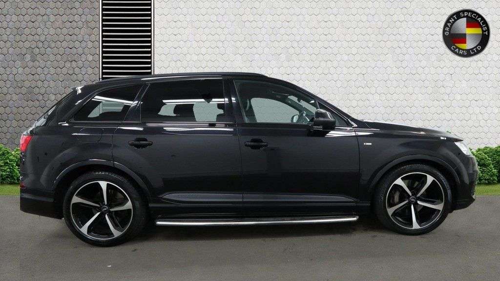 2019 AUDI Q7 2019 AUDI Q7