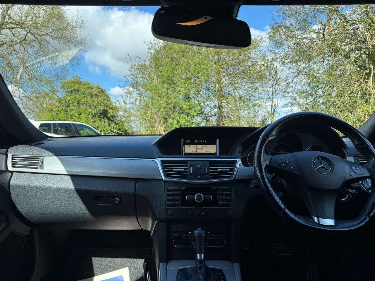 2010 MERCEDES-BENZ E-CLASS 2010 MERCEDES-BENZ E-CLASS