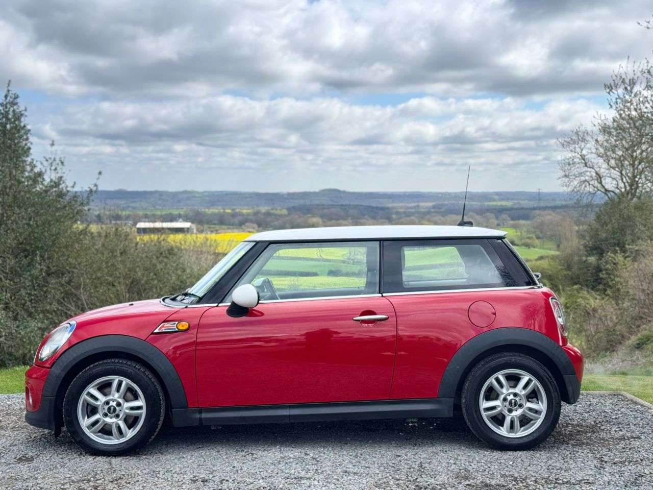 2012 MINI HATCH 2012 MINI HATCH