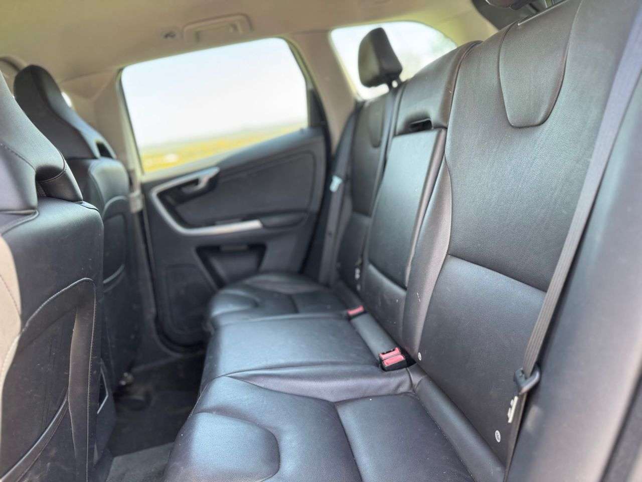 2014 VOLVO XC60 2014 VOLVO XC60