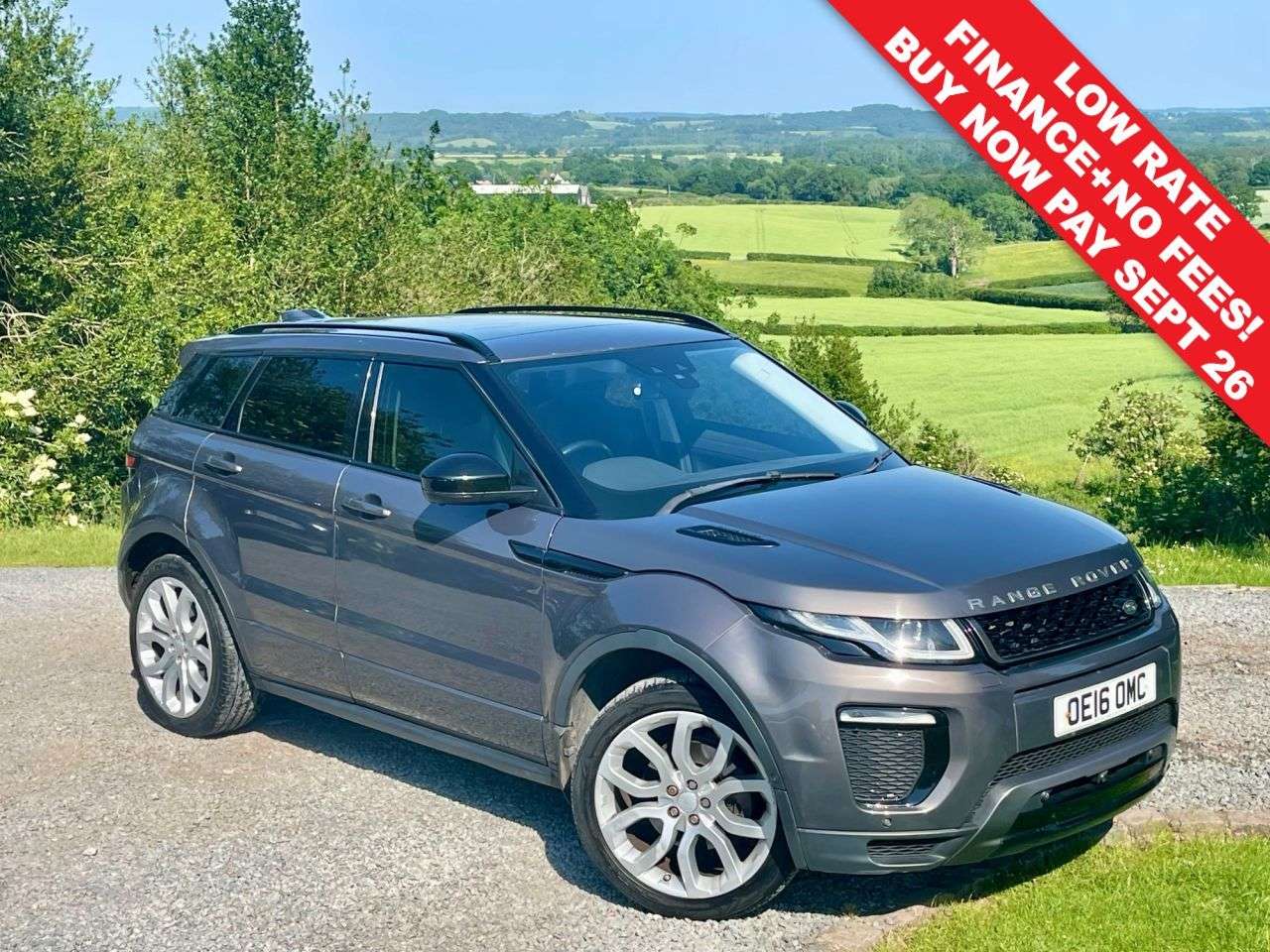 A 2016 LAND ROVER RANGE ROVER EVOQUE 2.0 TD4 HSE Dynamic Lux SUV 5dr Diesel Auto 4WD Euro 6 (s/s) (180 ps) A 2016 LAND ROVER RANGE ROVER EVOQUE 2.0 TD4 HSE Dynamic Lux SUV 5dr Diesel Auto 4WD Euro 6 (s/s) (180 ps)