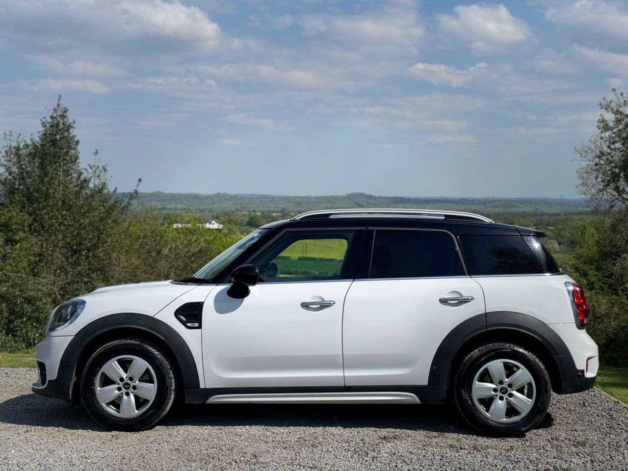 2018 MINI COUNTRYMAN 2018 MINI COUNTRYMAN