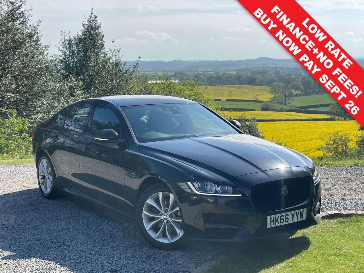 A 2017 JAGUAR XF 2.0d R-Sport Saloon 4dr Diesel Auto Euro 6 (s/s) (180 ps) A 2017 JAGUAR XF 2.0d R-Sport Saloon 4dr Diesel Auto Euro 6 (s/s) (180 ps)