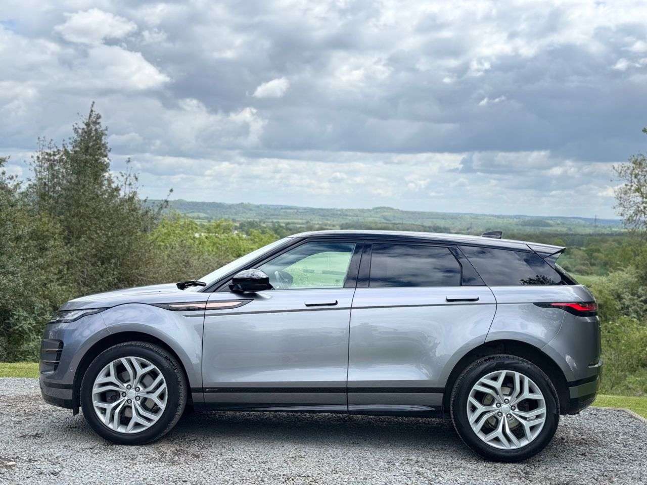 2019 LAND ROVER RANGE ROVER EVOQUE 2019 LAND ROVER RANGE ROVER EVOQUE