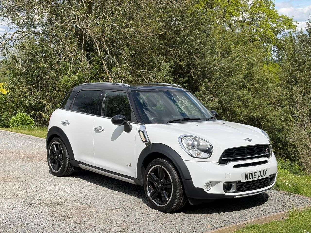 2016 MINI COUNTRYMAN 2016 MINI COUNTRYMAN