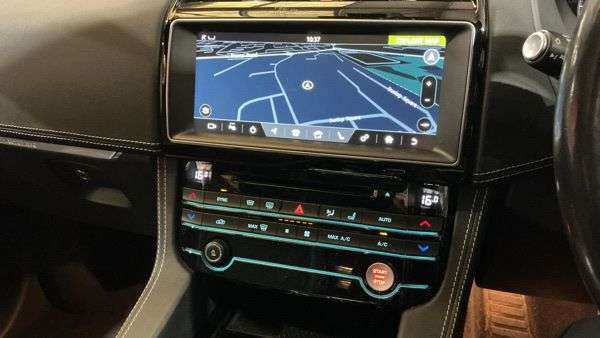 2020 JAGUAR F-PACE 2020 JAGUAR F-PACE