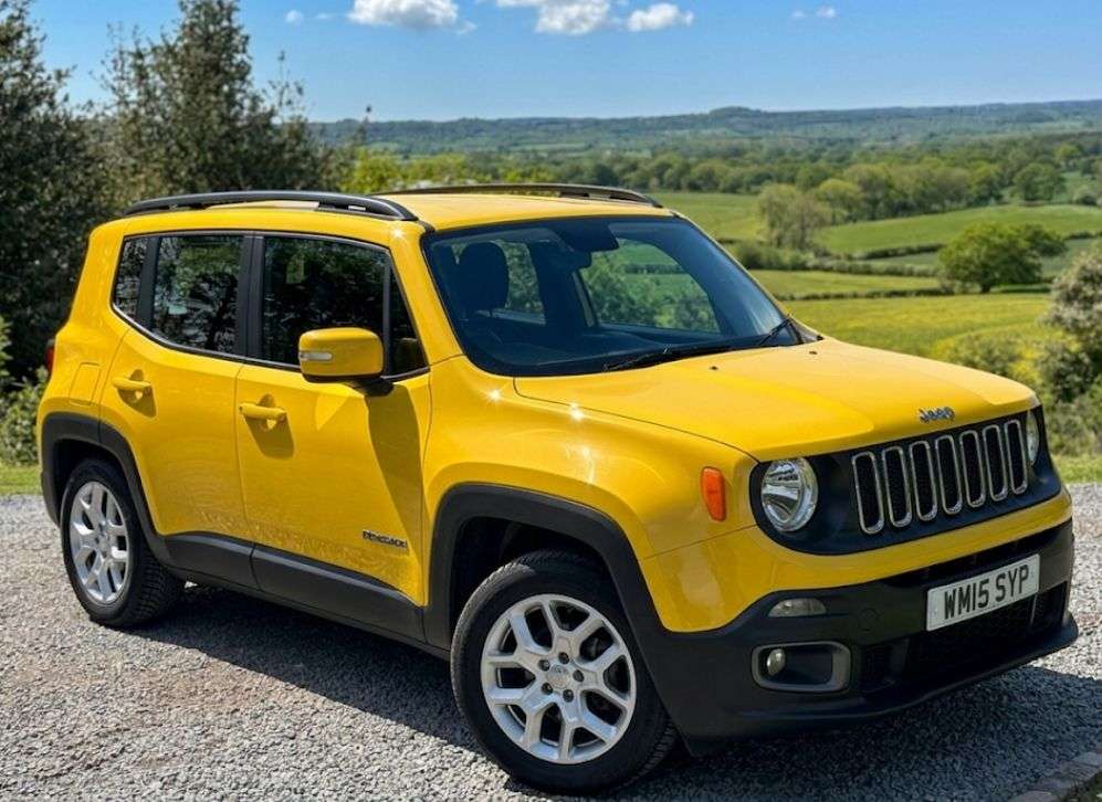 A 2015 JEEP RENEGADE 1.4T MultiAirII Longitude SUV 5dr Petrol Manual Euro 6 (s/s) (140 ps) A 2015 JEEP RENEGADE 1.4T MultiAirII Longitude SUV 5dr Petrol Manual Euro 6 (s/s) (140 ps)