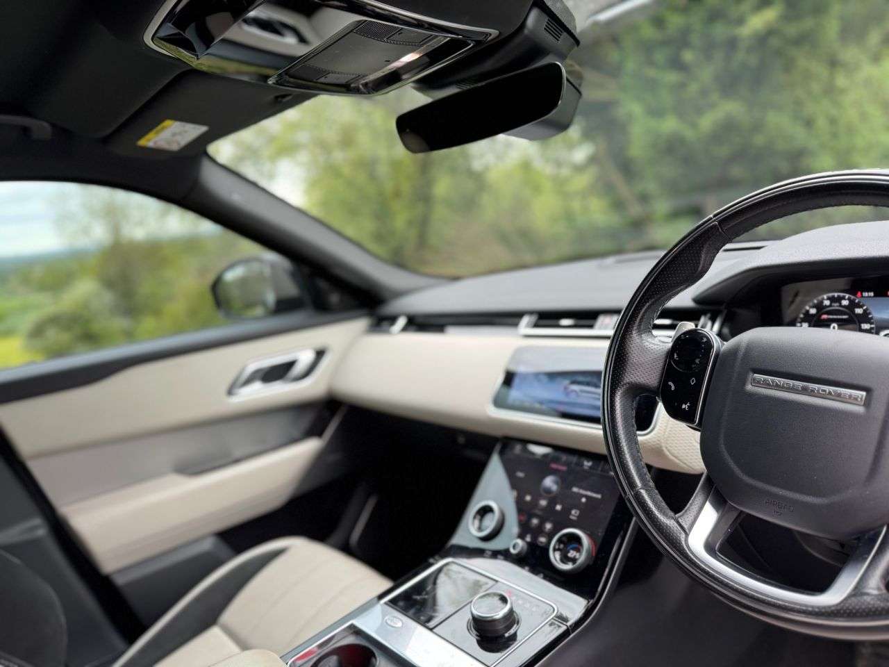 2018 LAND ROVER RANGE ROVER VELAR 2018 LAND ROVER RANGE ROVER VELAR