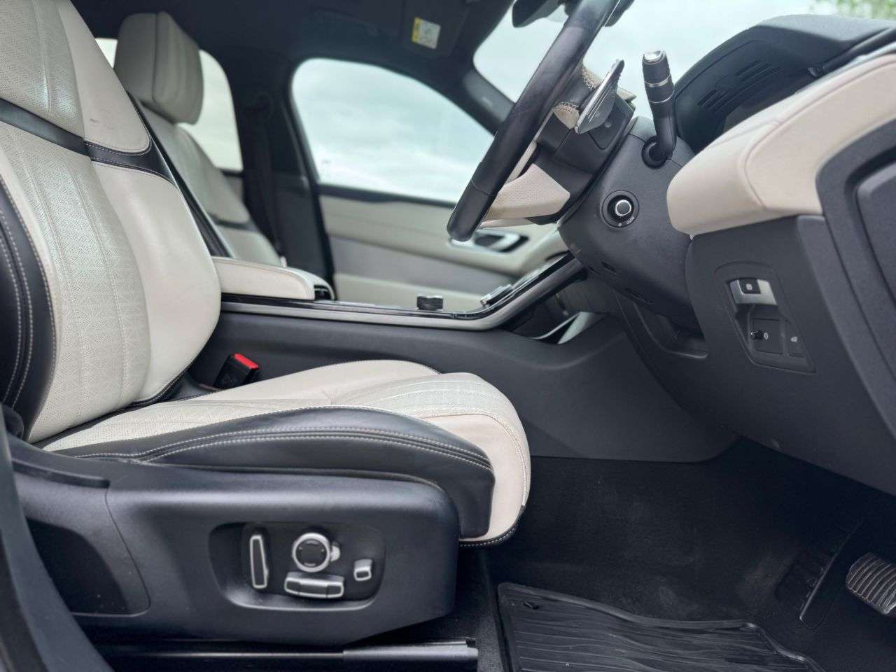 2018 LAND ROVER RANGE ROVER VELAR 2018 LAND ROVER RANGE ROVER VELAR