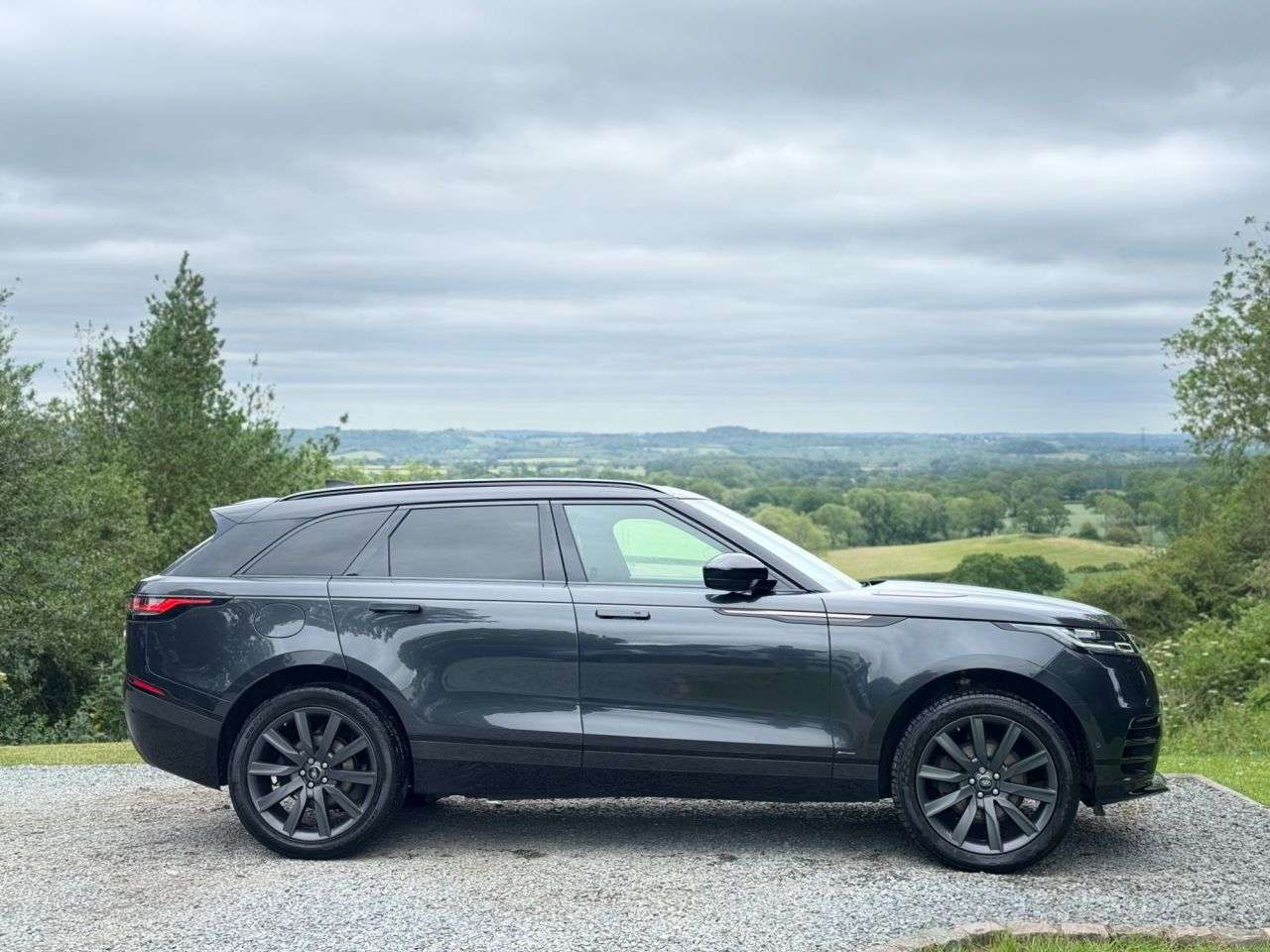 2018 LAND ROVER RANGE ROVER VELAR 2018 LAND ROVER RANGE ROVER VELAR