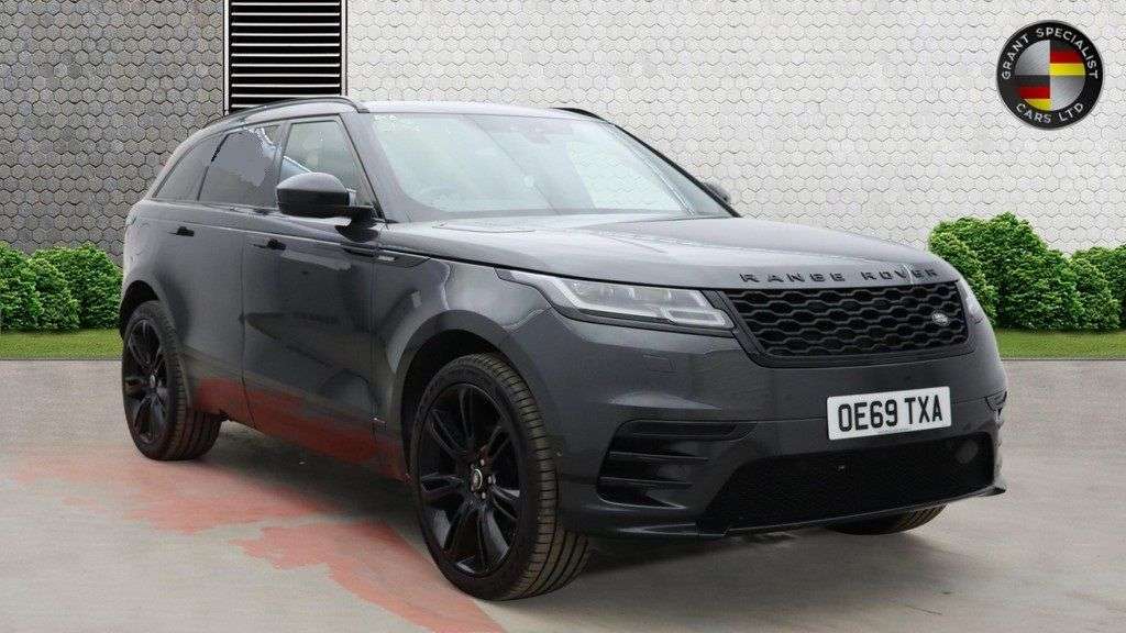 A 2019 LAND ROVER RANGE ROVER VELAR 2.0 D240 R-Dynamic HSE SUV 5dr Diesel Auto 4WD Euro 6 (s/s) (240 ps) A 2019 LAND ROVER RANGE ROVER VELAR 2.0 D240 R-Dynamic HSE SUV 5dr Diesel Auto 4WD Euro 6 (s/s) (240 ps)