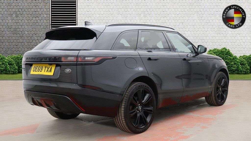 2019 LAND ROVER RANGE ROVER VELAR 2019 LAND ROVER RANGE ROVER VELAR